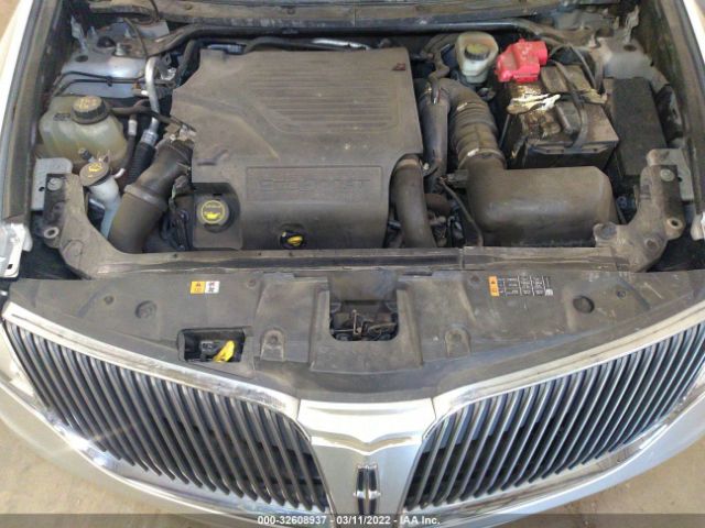 Photo 9 VIN: 2LMHJ5AT8EBL56773 - LINCOLN MKT 