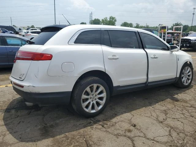 Photo 2 VIN: 2LMHJ5AT8FBL04237 - LINCOLN MKT 