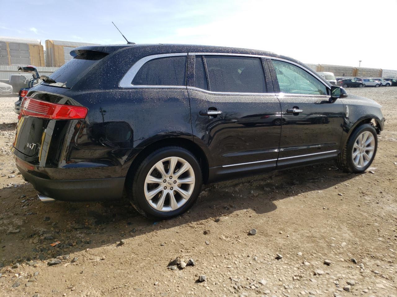 Photo 2 VIN: 2LMHJ5AT8KBL01333 - LINCOLN MKT 