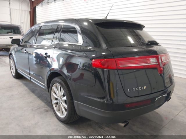 Photo 2 VIN: 2LMHJ5AT9ABJ14374 - LINCOLN MKT 