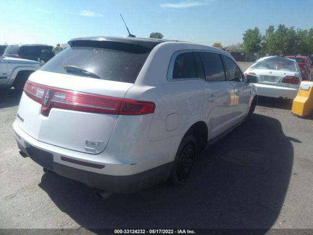 Photo 3 VIN: 2LMHJ5AT9BBJ52608 - LINCOLN MKT 