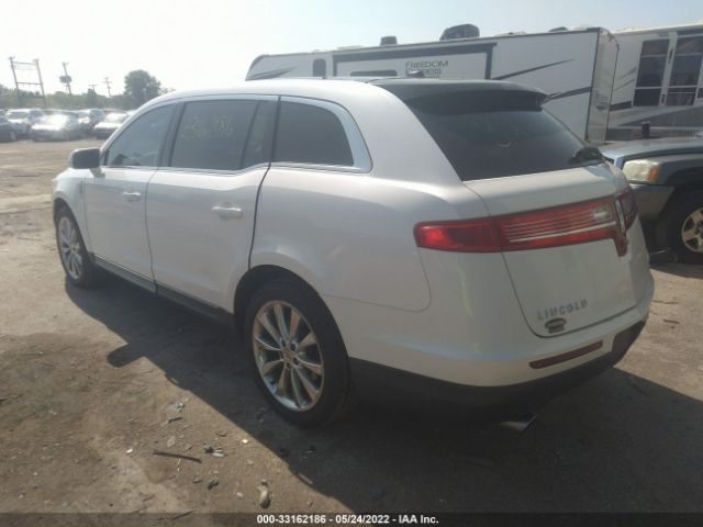 Photo 2 VIN: 2LMHJ5AT9CBL50395 - LINCOLN MKT 