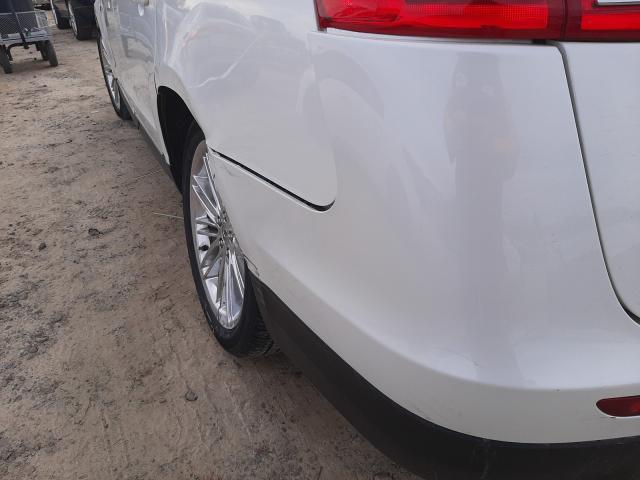 Photo 8 VIN: 2LMHJ5AT9EBL52666 - LINCOLN MKT 