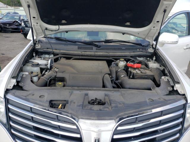 Photo 6 VIN: 2LMHJ5AT9JBL02117 - LINCOLN MKT 