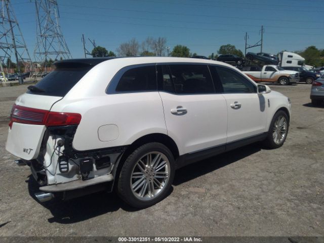 Photo 3 VIN: 2LMHJ5AT9JBL02117 - LINCOLN MKT 