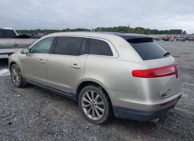 Photo 2 VIN: 2LMHJ5ATXABJ08065 - LINCOLN MKT 