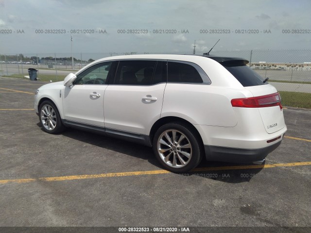 Photo 2 VIN: 2LMHJ5ATXABJ50106 - LINCOLN MKT 