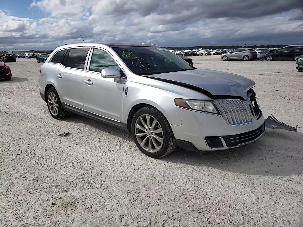 Photo 10 VIN: 2LMHJ5ATXBBJ52861 - LINCOLN MKT 