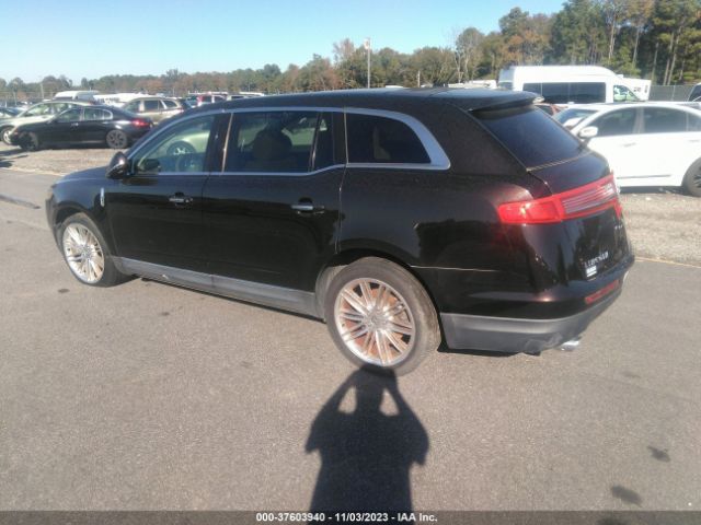 Photo 2 VIN: 2LMHJ5ATXDBL57762 - LINCOLN MKT 