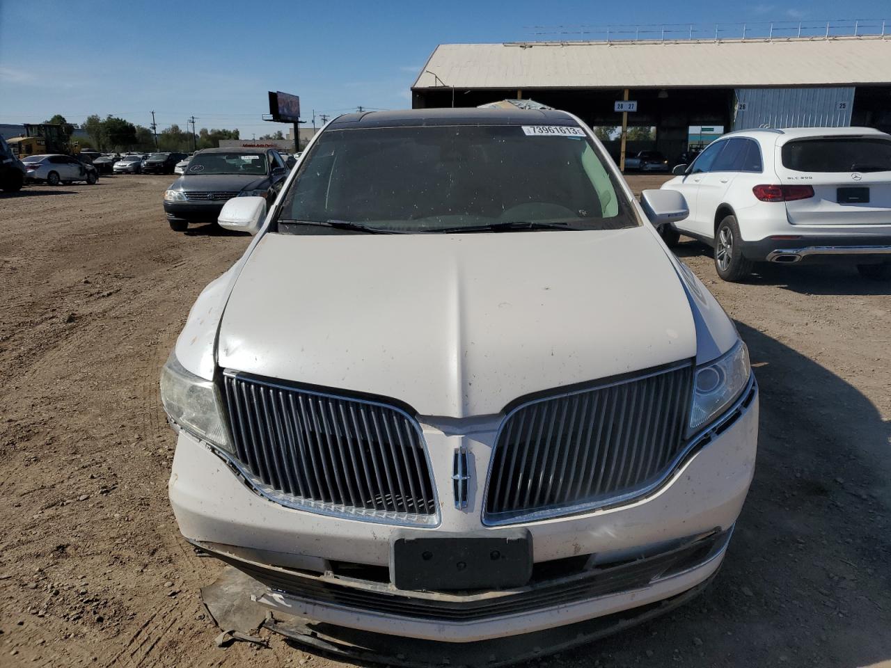 Photo 4 VIN: 2LMHJ5ATXEBL57715 - LINCOLN MKT 