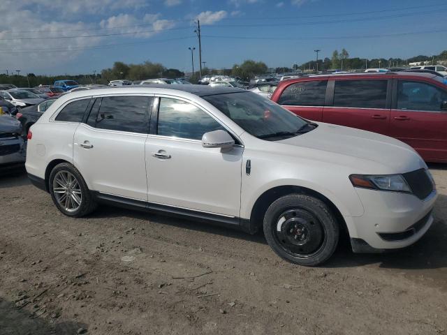 Photo 3 VIN: 2LMHJ5ATXEBL58945 - LINCOLN MKT 