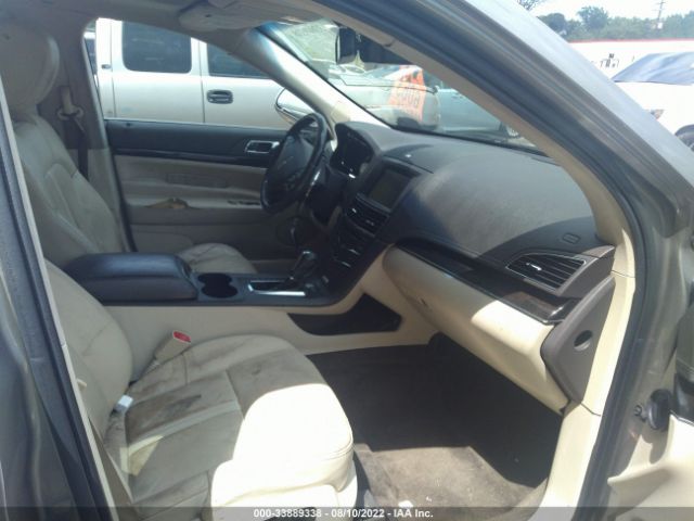 Photo 4 VIN: 2LMHJ5ATXFBL01131 - LINCOLN MKT 