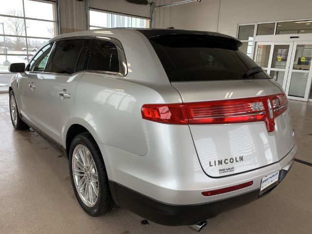 Photo 6 VIN: 2LMHJ5ATXKBL04170 - LINCOLN MKT 