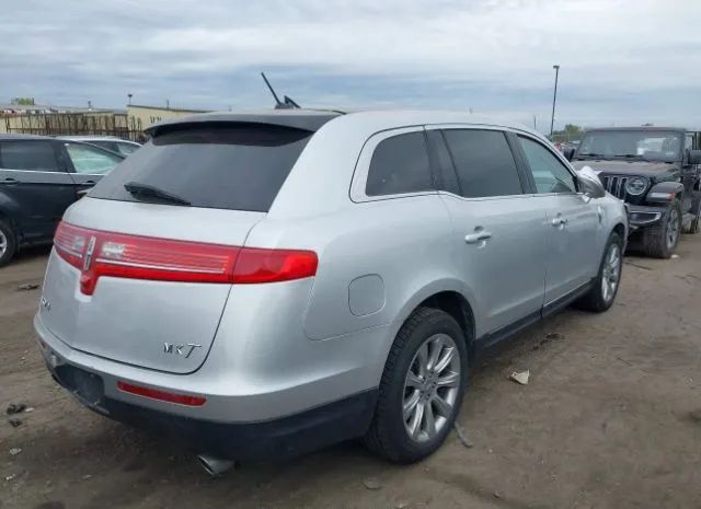 Photo 3 VIN: 2LMHJ5FK4EBL53420 - LINCOLN MKT 