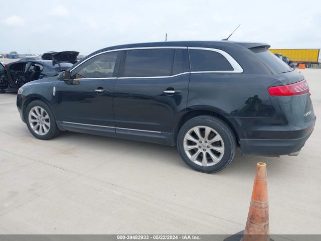 Photo 2 VIN: 2LMHJ5FK7FBL00521 - LINCOLN MKT 