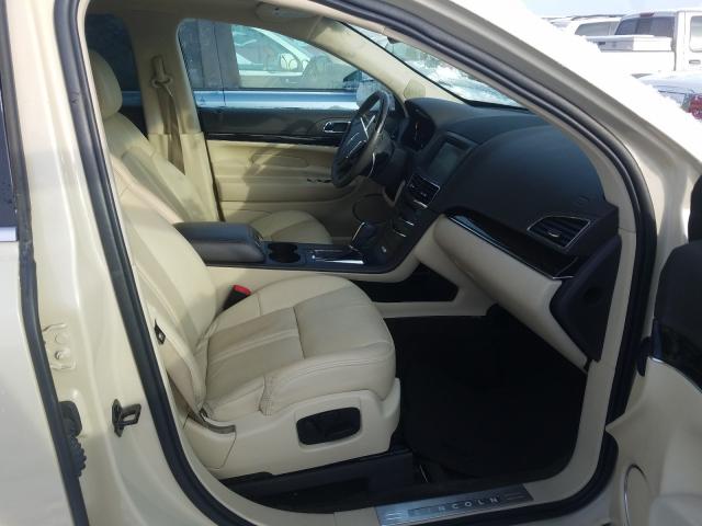 Photo 4 VIN: 2LMHJ5FK8FBL04268 - LINCOLN MKT 