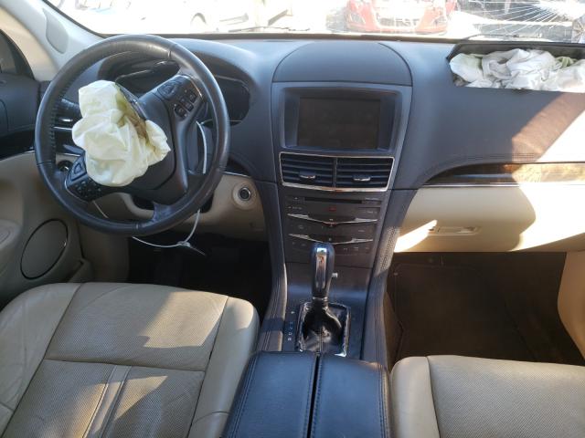 Photo 8 VIN: 2LMHJ5FKXEBL51722 - LINCOLN MKT 