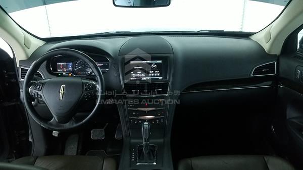 Photo 16 VIN: 2LMHJ5FKXFBL02263 - LINCOLN MKT 