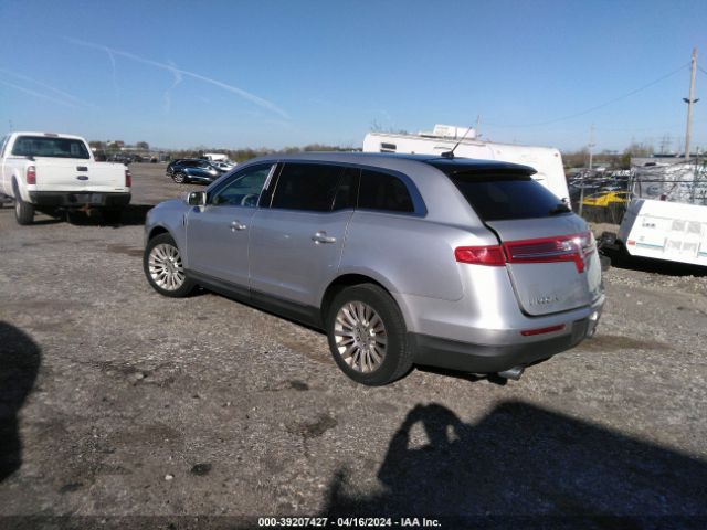 Photo 2 VIN: 2LMHJ5FR2CBL51949 - LINCOLN MKT 