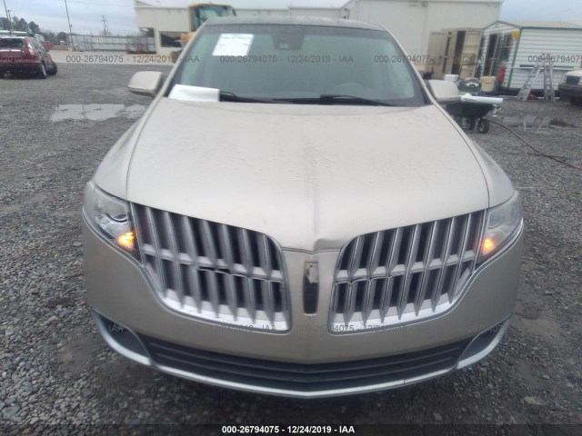 Photo 5 VIN: 2LMHJ5FR3ABJ12164 - LINCOLN MKT 