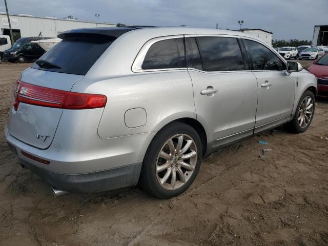 Photo 2 VIN: 2LMHJ5FR3ABJ22645 - LINCOLN MKT 