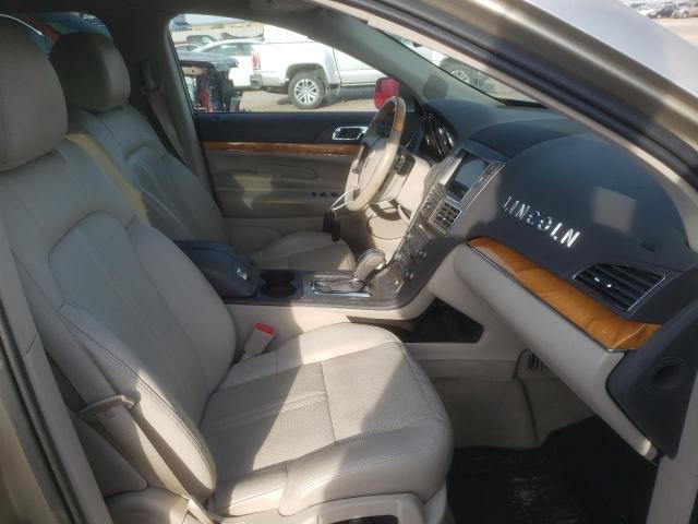 Photo 4 VIN: 2LMHJ5FR3BBJ52617 - LINCOLN MKT 