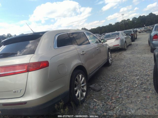 Photo 3 VIN: 2LMHJ5FR3BBJ54030 - LINCOLN MKT 