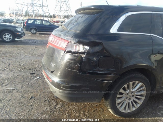 Photo 5 VIN: 2LMHJ5FR5BBJ53512 - LINCOLN MKT 