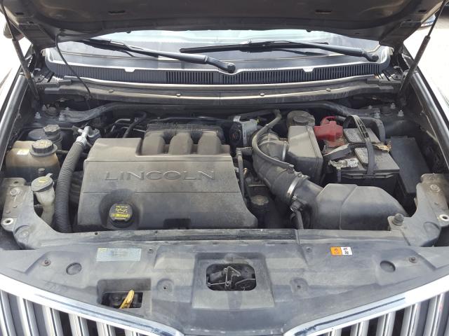 Photo 6 VIN: 2LMHJ5FR6ABJ00316 - LINCOLN MKT 