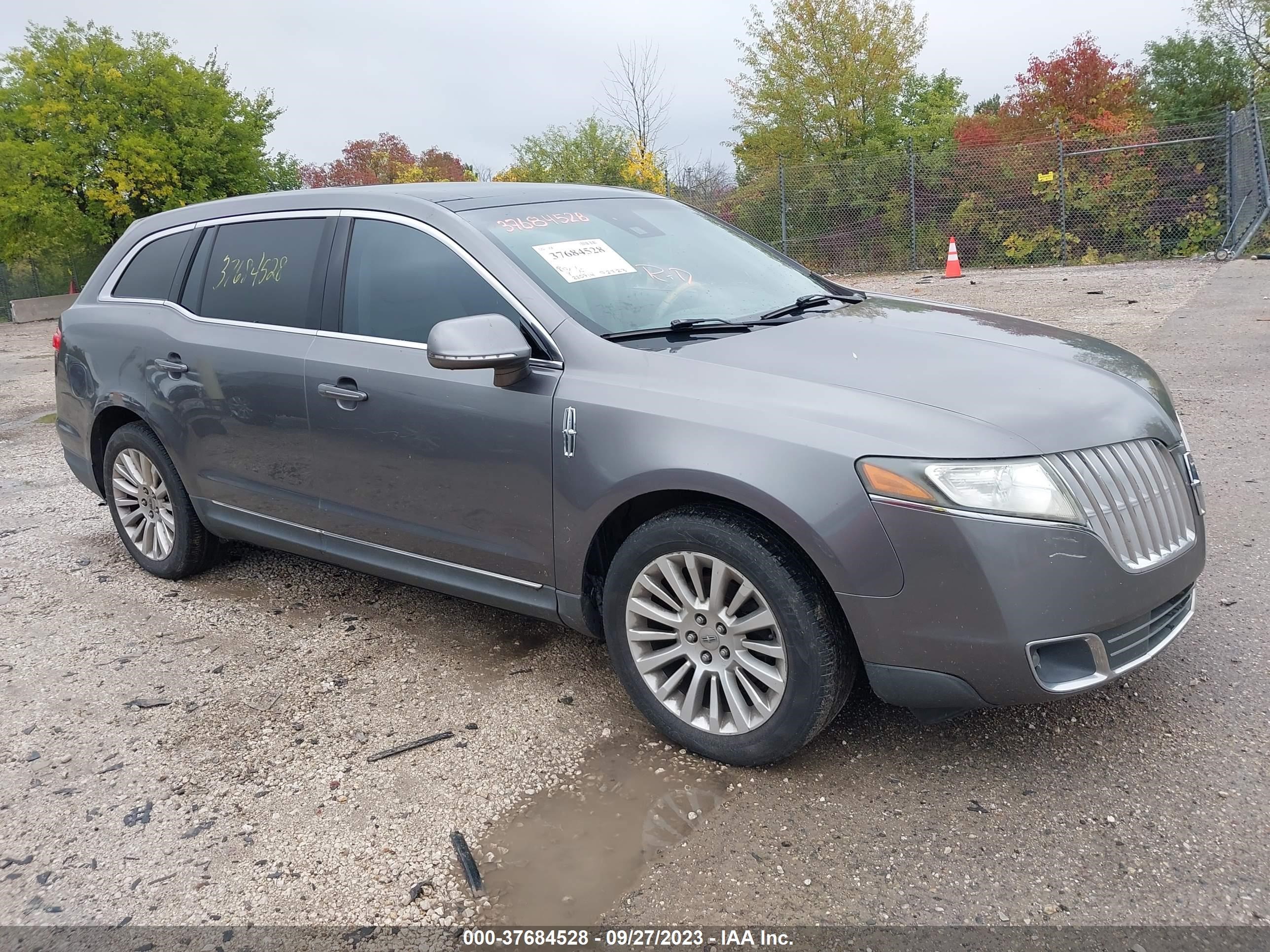 Photo 0 VIN: 2LMHJ5FR7ABJ04472 - LINCOLN MKT 