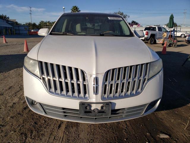 Photo 4 VIN: 2LMHJ5FR9ABJ25985 - LINCOLN MKT 