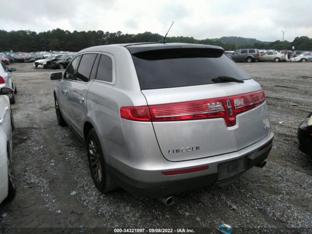 Photo 2 VIN: 2LMHJ5FR9BBJ52069 - LINCOLN MKT 