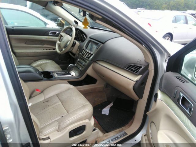 Photo 7 VIN: 2LMHJ5FR9BBJ52069 - LINCOLN MKT 