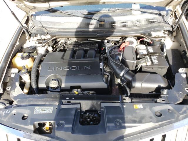 Photo 6 VIN: 2LMHJ5FRXBBJ50167 - LINCOLN MKT 