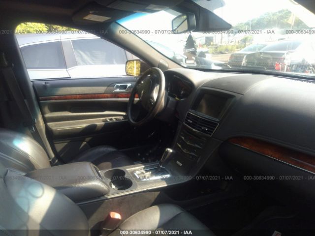 Photo 4 VIN: 2LMHJ5NK0FBL03522 - LINCOLN MKT 