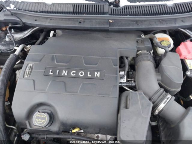 Photo 9 VIN: 2LMHJ5NK1GBL00825 - LINCOLN MKT 