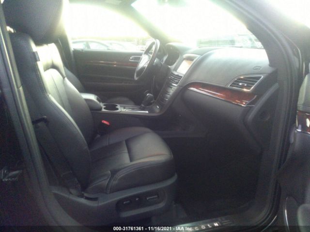 Photo 4 VIN: 2LMHJ5NK1JBL02243 - LINCOLN MKT 