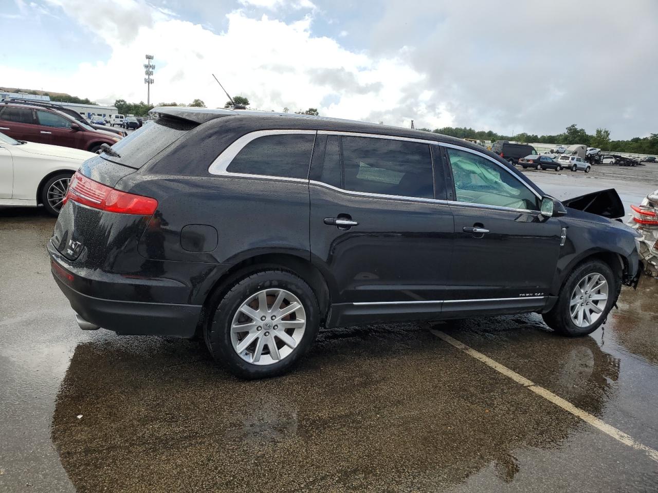 Photo 2 VIN: 2LMHJ5NK1KBL04530 - LINCOLN MKT 