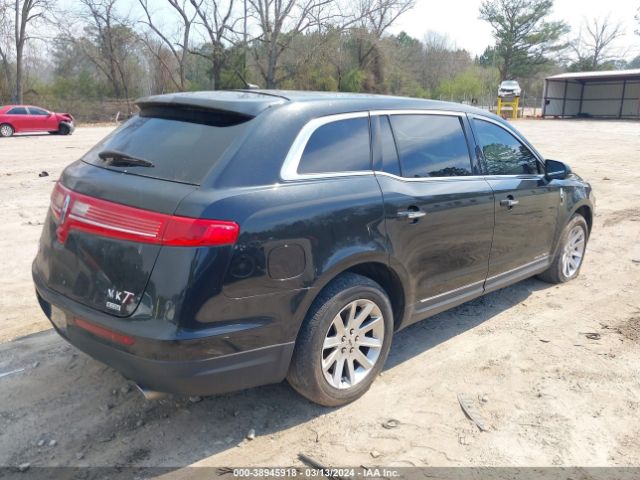 Photo 3 VIN: 2LMHJ5NK3FBL00582 - LINCOLN MKT 