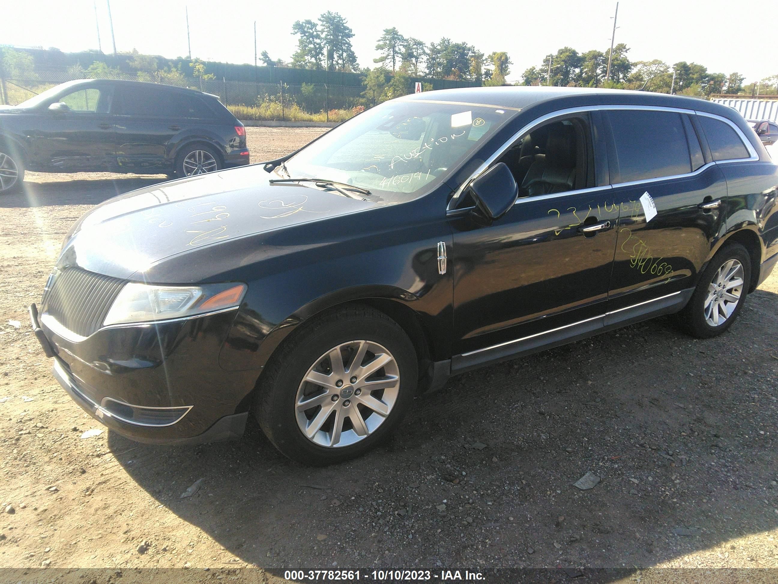 Photo 1 VIN: 2LMHJ5NK4DBL55684 - LINCOLN MKT 