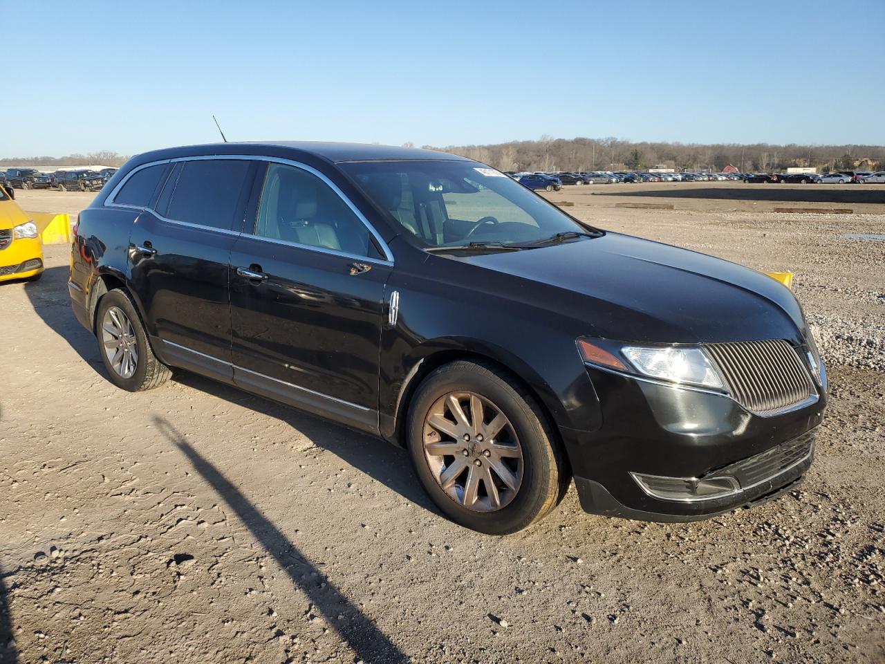 Photo 3 VIN: 2LMHJ5NK9FBL00442 - LINCOLN MKT 