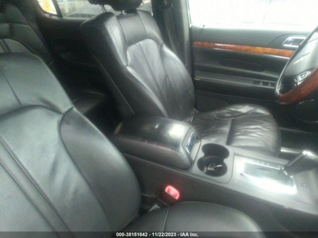 Photo 4 VIN: 2LMHJ5NK9GBL02855 - LINCOLN MKT 