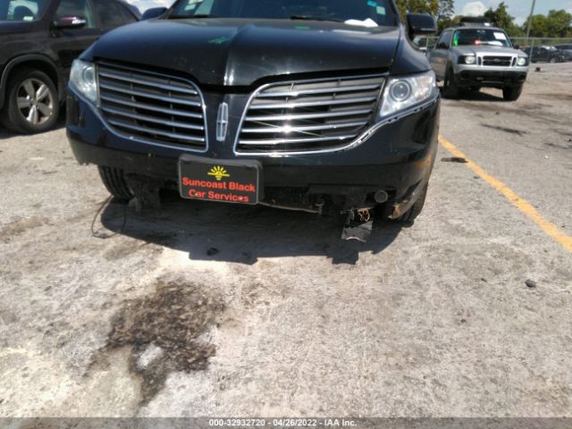 Photo 5 VIN: 2LMHJ5NK9JBL01941 - LINCOLN MKT 