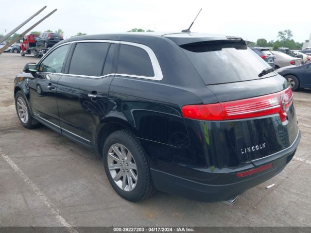 Photo 2 VIN: 2LMHJ5NKXGBL00080 - LINCOLN MKT 