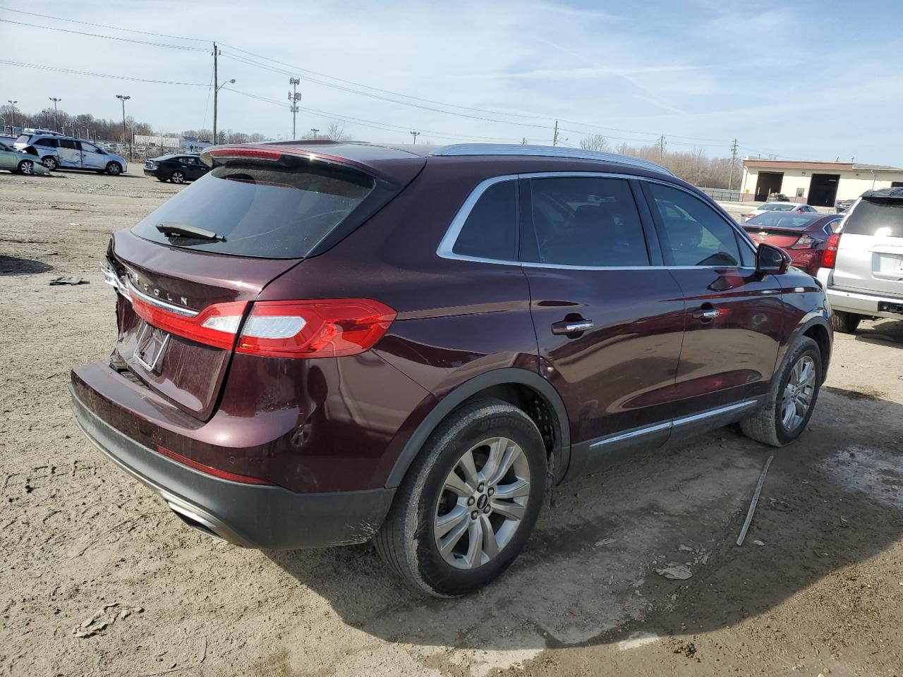 Photo 2 VIN: 2LMPJ6JR3JBL34809 - LINCOLN MKX 