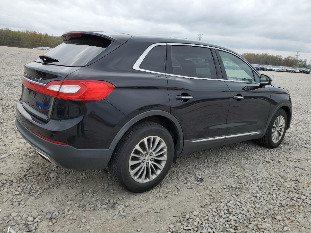 Photo 2 VIN: 2LMPJ6KR9JBL26549 - LINCOLN MKX 