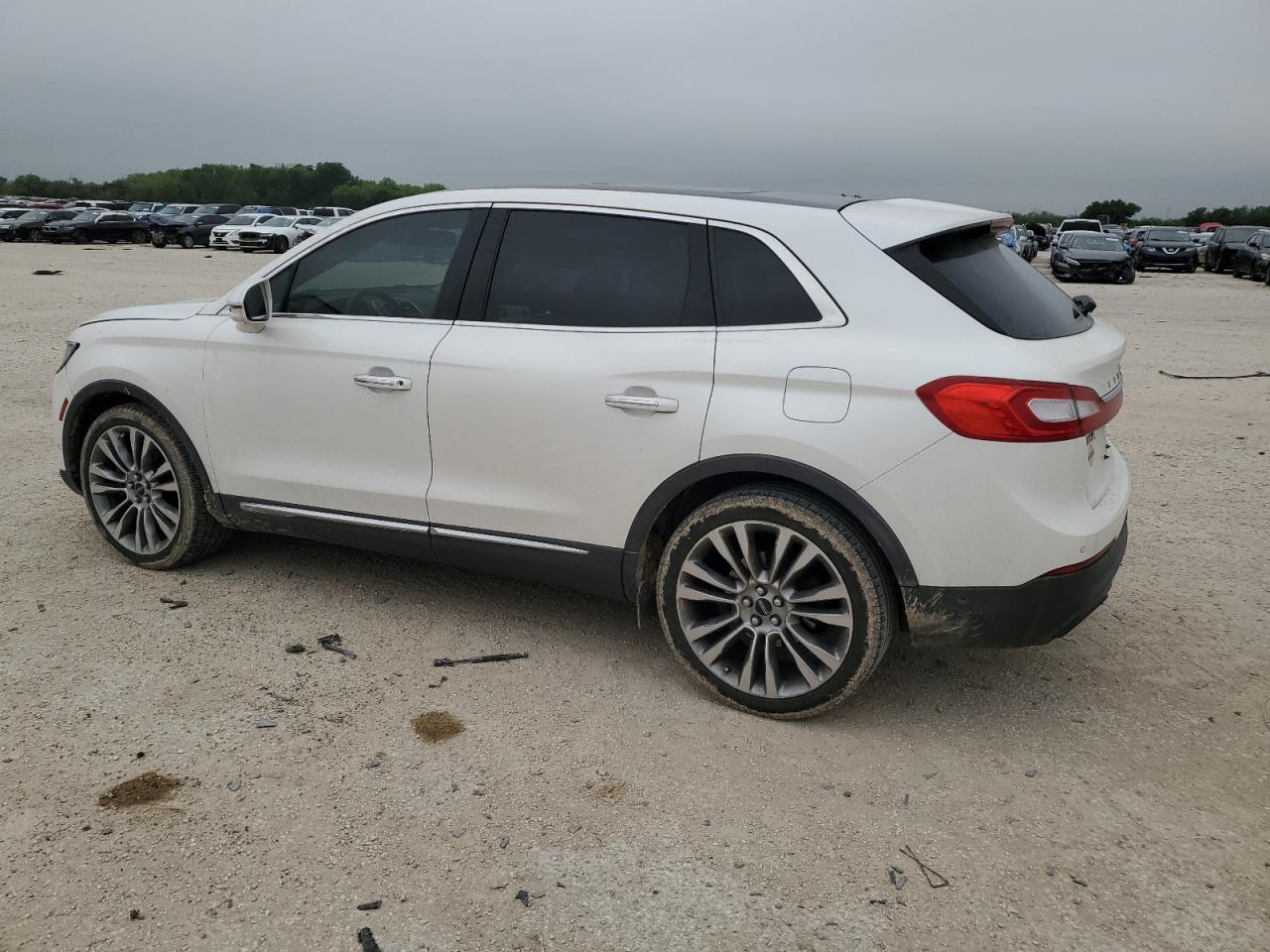 Photo 1 VIN: 2LMPJ6LP2GBL22784 - LINCOLN MKX 