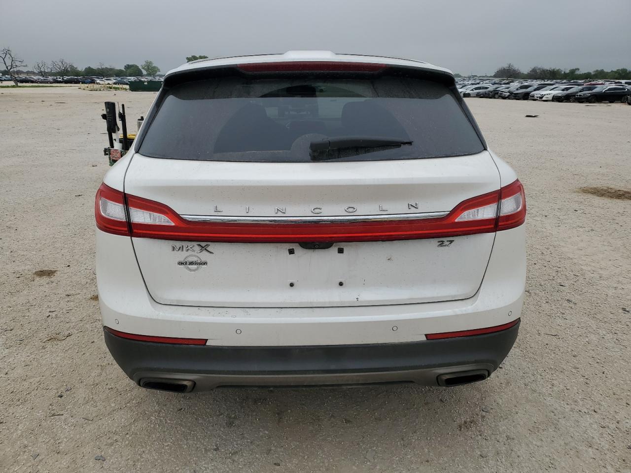 Photo 5 VIN: 2LMPJ6LP2GBL22784 - LINCOLN MKX 