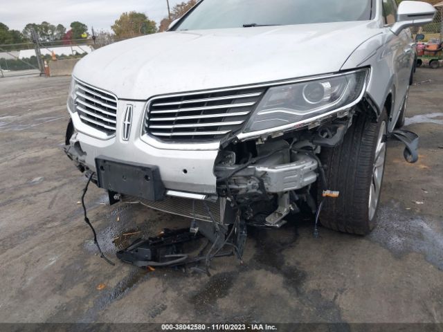 Photo 5 VIN: 2LMPJ6LR1JBL42615 - LINCOLN MKX 