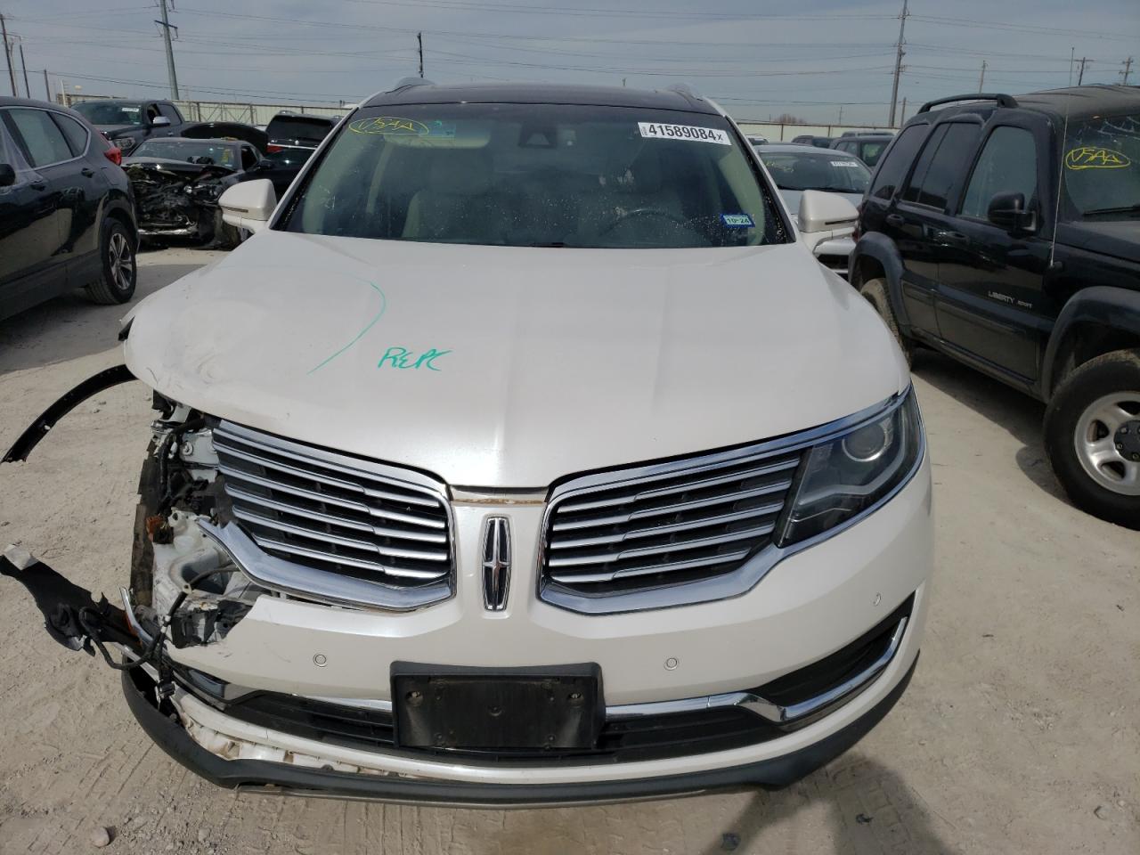 Photo 4 VIN: 2LMPJ6LR2JBL12409 - LINCOLN MKX 